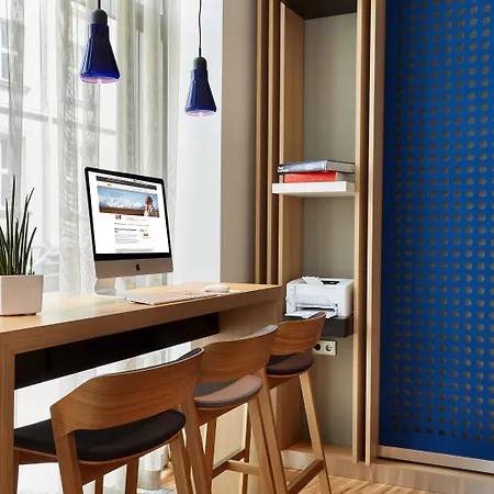 Holiday Inn Express - Berlin - Alexanderplatz By Ihg