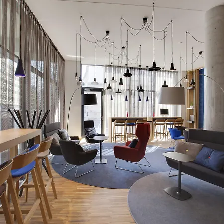 Hotel Holiday Inn Express - Berlin - Alexanderplatz By Ihg 3*