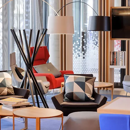 Hotel Holiday Inn Express - Berlin - Alexanderplatz By Ihg