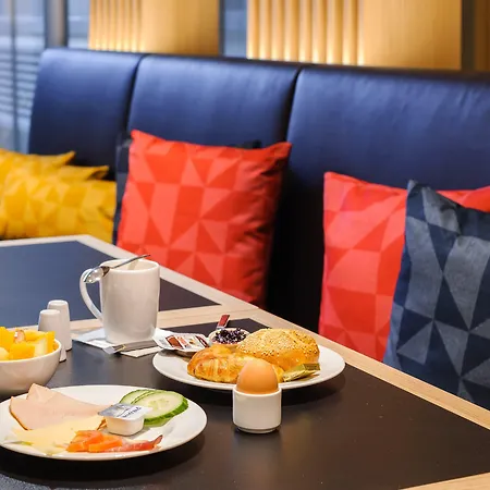 Holiday Inn Express - Berlin - Alexanderplatz By Ihg