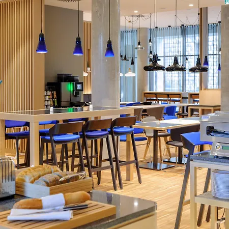 Holiday Inn Express - Berlin - Alexanderplatz By Ihg 3* Berlin