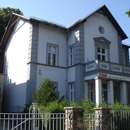 Ferienwohnung Funk Apartment *