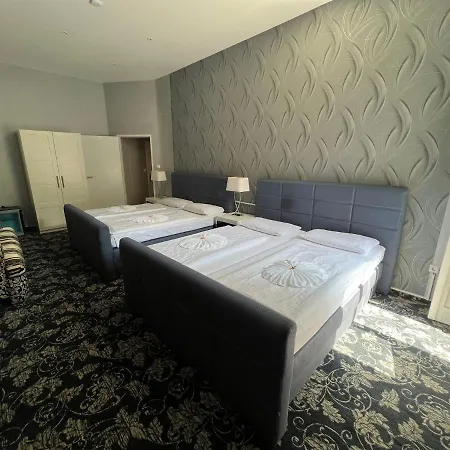 Hotel Gasteiner Hof 2*