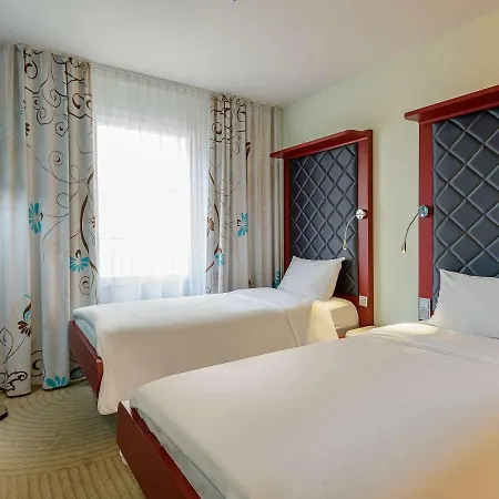 Ibis Styles Mitte 3*