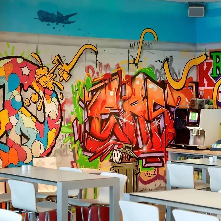 Ibis Styles Mitte 3*