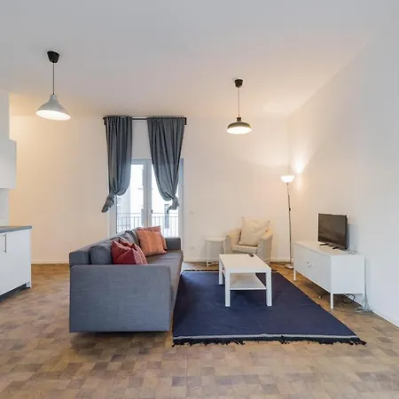 Nena Hermannplatz Lägenhetshotell