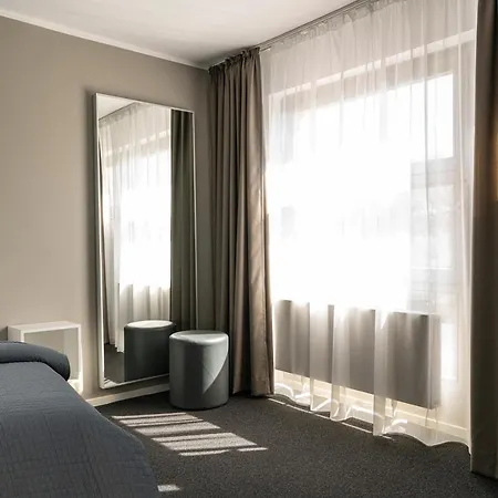 Hotel Big Mama 2*