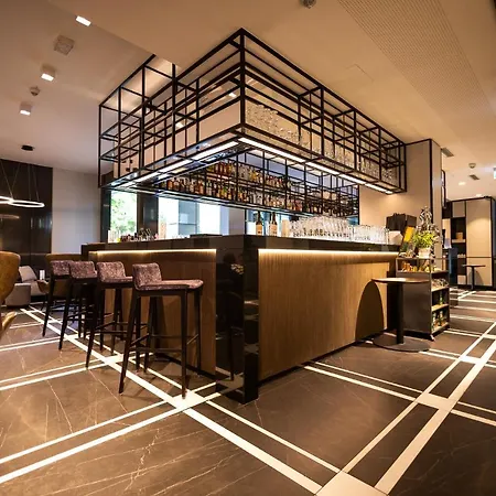 Ginn & Lounge Yorck ברלין