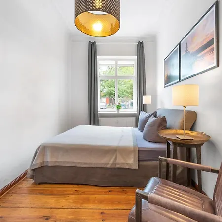 Boediker Loft, 3 Bedroom App With 2 Bath In Friedrichshain Up To 9 *