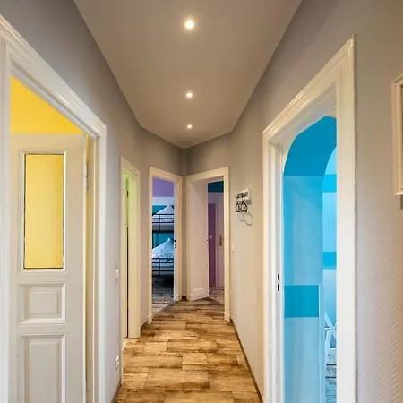 Bis 8 Personen Apartment *