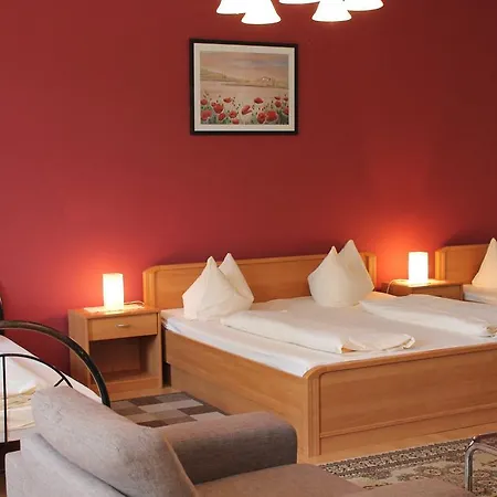 Majestic Hotel 3*