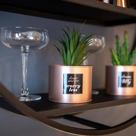 Pure - Luxury At Pure Living In Center Aparthotel *
