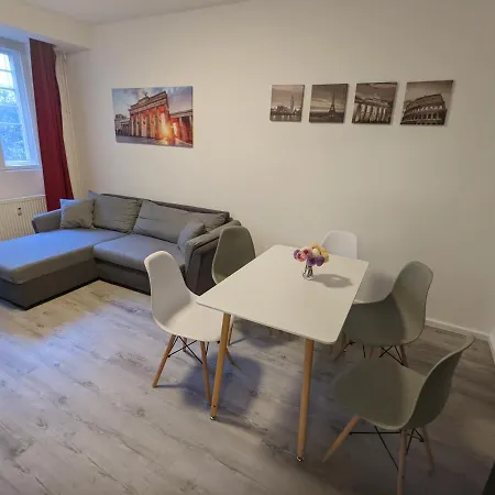 Modern Apt, New And Exclusive, Fast Wifi, Tv *