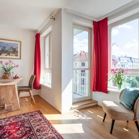 Apartment Schoenes In Downtown Mitte Mit Balkon *