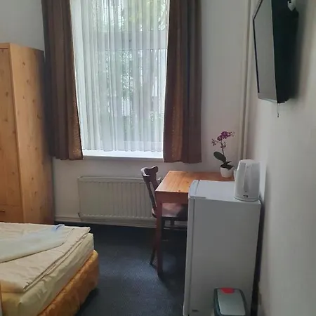 Zum Lichtenberger Guest house Berlin