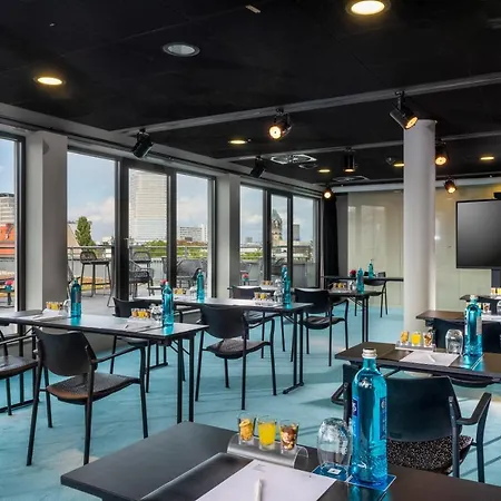 Sana Hotel 4*