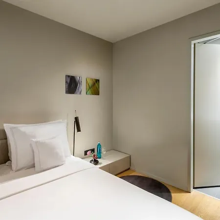 Sana Hotel 4*