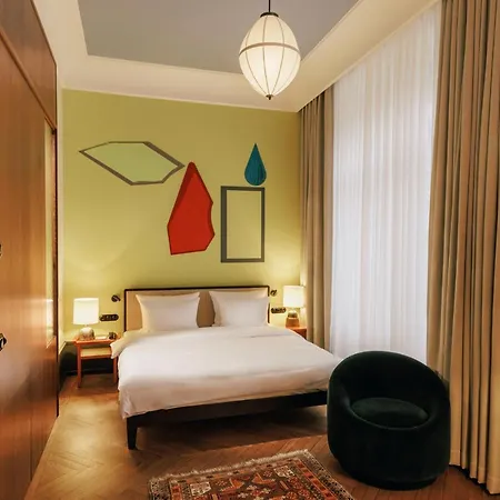 Boutique Chateau Royal Hotel Berlin