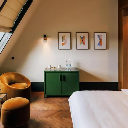 Boutique Chateau Royal 5* Berlin