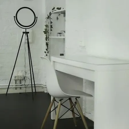 Central, Cozy & Beautiful Designed 2-rooms Apt. Near River Berlin