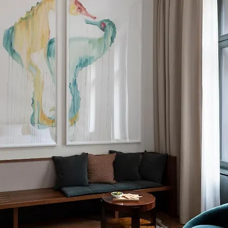 Boutique Chateau Royal Hotel 5*