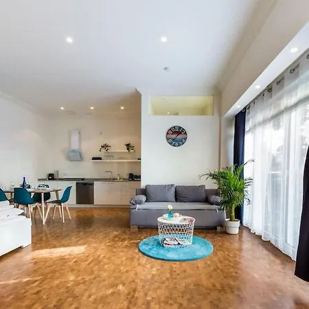 Dr Friedrichshain Apartment