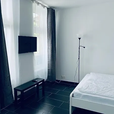 2-zimmer Am Maybachufer Berlin