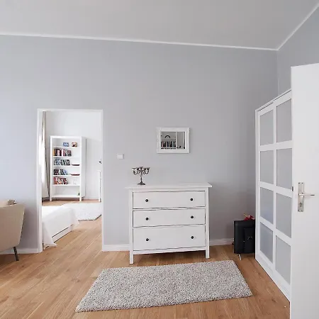 Apartment Feel At Berlin