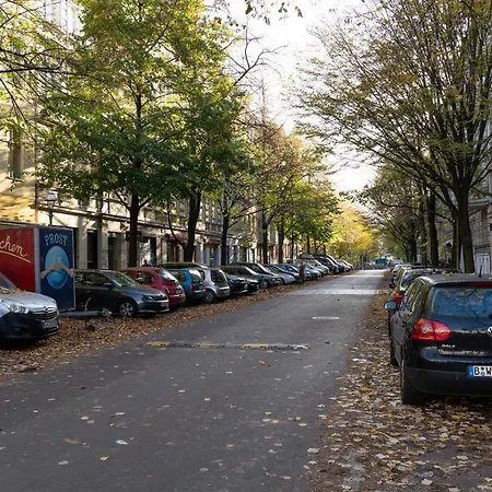 Stylische Altbauwohnung Zentral In Kreuzberger Kiezlage Berlin