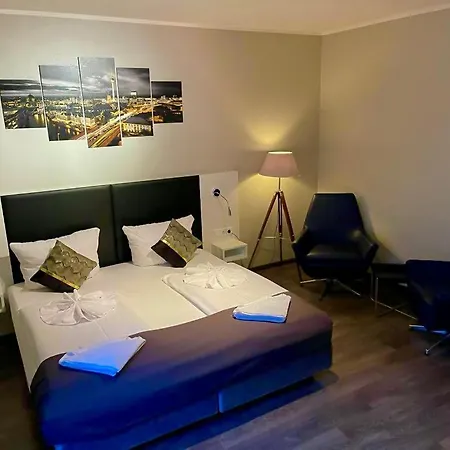Alfa Hotel 3*