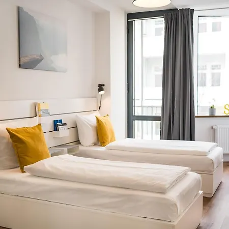 Fantastic 2 Bedroom Apartment Berlin