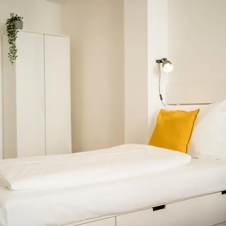 Fantastic 2 Bedroom *