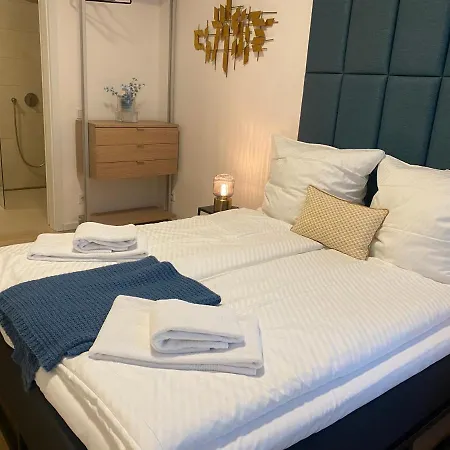 Pure - Luxury At Pure Living In Center