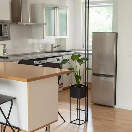 Apartment Cozy And Fully Equiped At Ku'damm