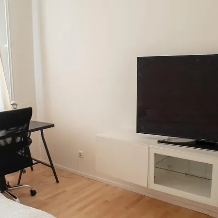 Cozy And Fully Equiped At Ku'damm * Berlin