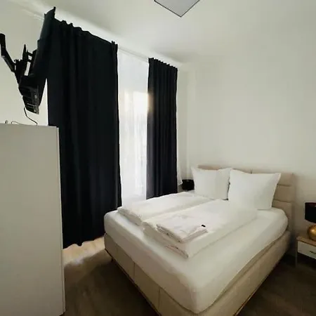 2 Am Ufer Mit Boxspringbetten Berlin