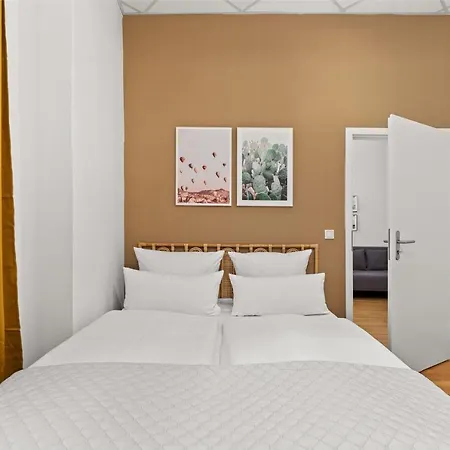 Apartment 33 J Prenzlauerberg Berlin