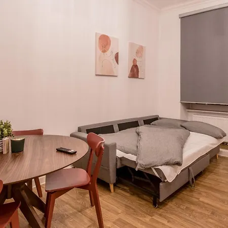 Stylische Altbauwohnung Zentral In Kreuzberger Kiezlage Apartment Berlin