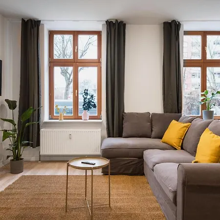Apartment Komm Rein Und Fuehle Dich Zu Hause Direkt Nahe Der Altstadt Spandau Und Am Wasser
