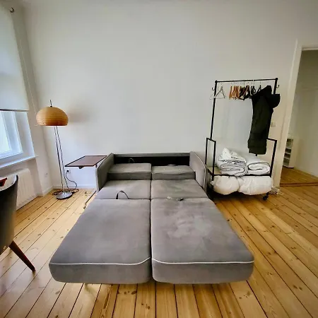 Apartment Studio Wedding