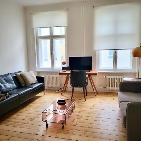 Apartment Studio Wedding *