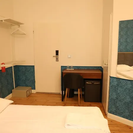 Art Charlottenburger Hof 3* Berlino