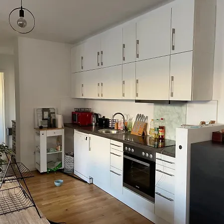Friedrichshain Apartment *