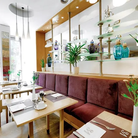 Bleibtreu By Golden Tulip 4* Berlin