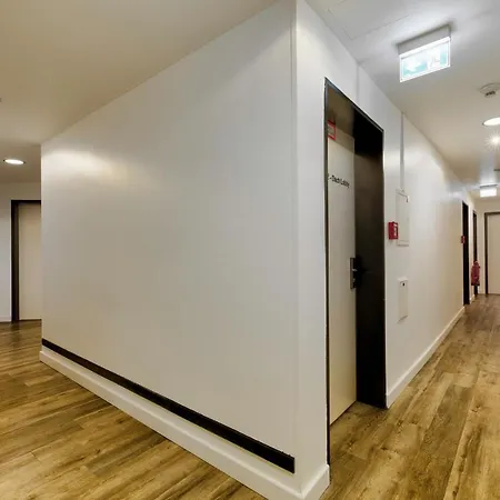 Hotel Mitte By Campanile 3*