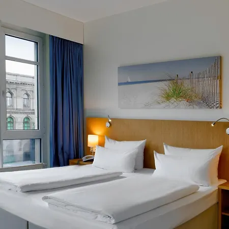Mitte By Campanile 3*