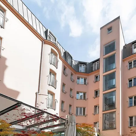 Bleibtreu By Golden Tulip Otel 4*