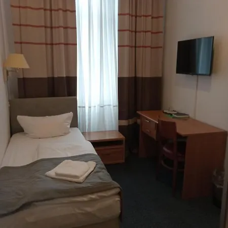 City Pension Berlin Hotel 2*
