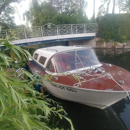 Zajazd An Der Elsterbruecke *
