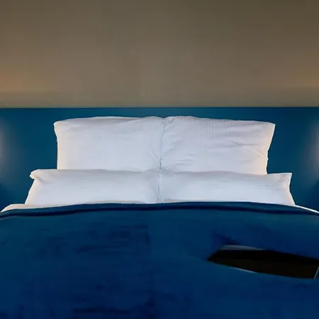 Spreeblau Royal Mit Eigenem Balkon Apartment *